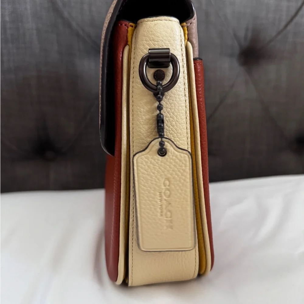 GUC Coach CASSIE Crossbody Bag - Picture 12 of 16